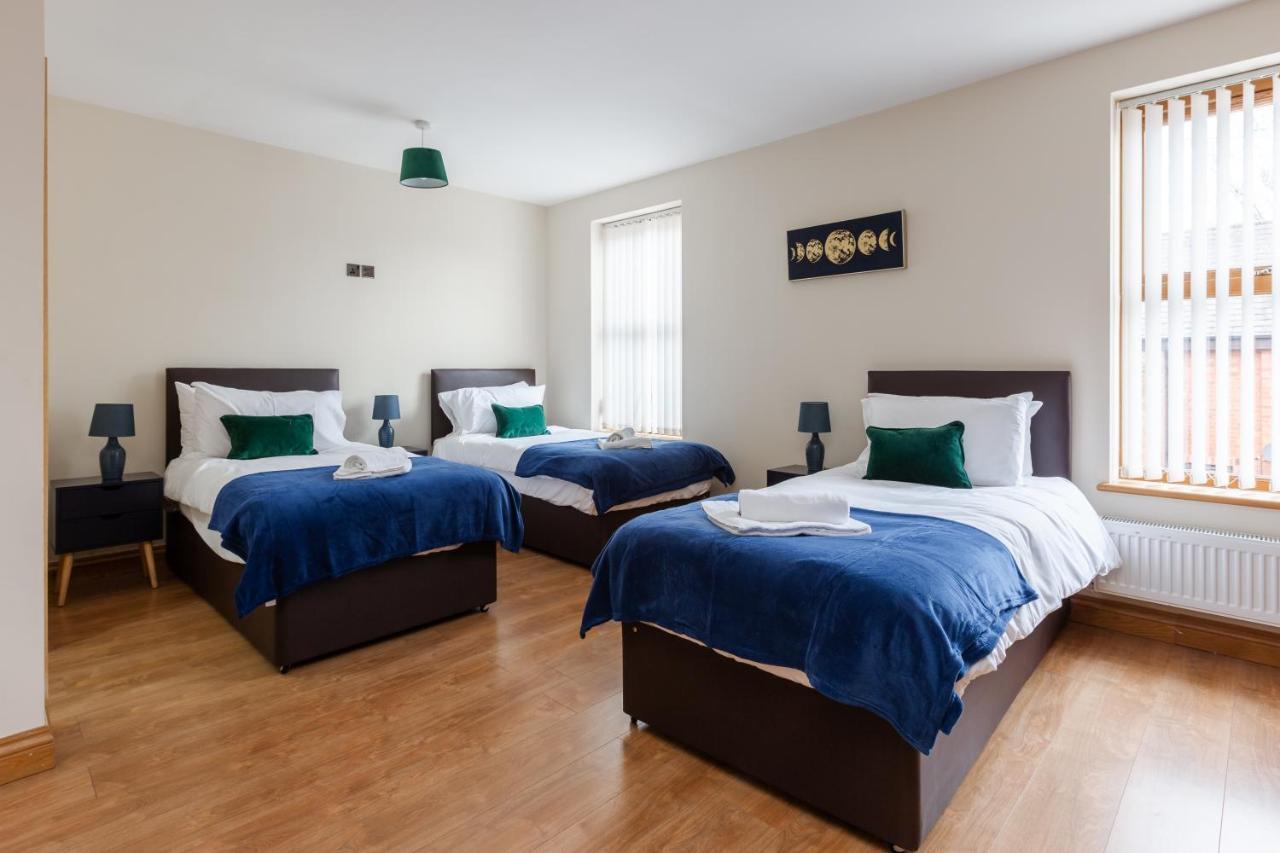 Albert - 5 Bedrooms Sleeps 11 Parking Wi-Fi Contractors Preston  Buitenkant foto